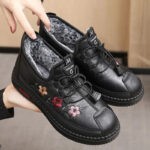 Chaussures orthopédiques femme en fourrure - Skully – Image 3