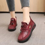 Chaussures orthopédiques femme en fourrure - Skully – Image 6